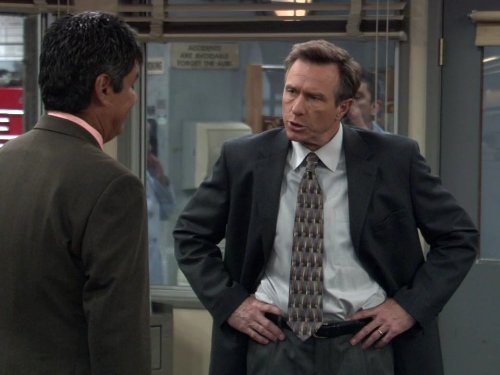 George Gets A Pain