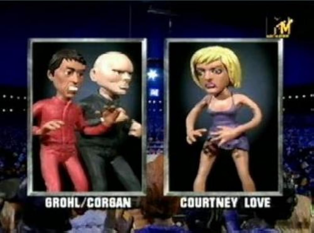 Courtney Love Returns