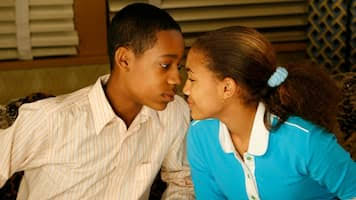 Everybody Hates the First Kiss